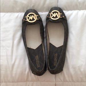 BRAND NEW Michael Kors flats